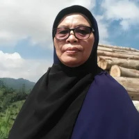 Foto Sponsor HJ. SITI SA'ADAH